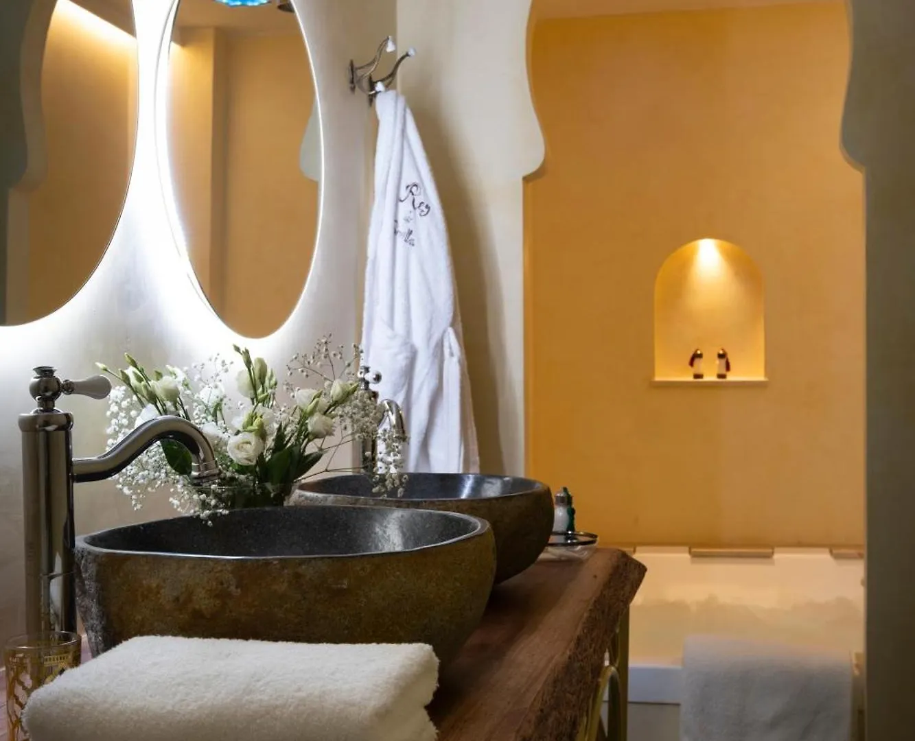 Alcoba Del Rey De Sevilla Hotel